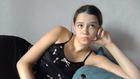 Snapshot of mellisamaxwell chatting on 7, 7, 2026 Mellisa online show from 7, 7, 2026