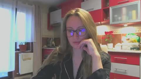 Snapshot of melly_rosey chatting on 14, 2, 2025 Melly online show from 14, 2, 2025