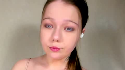 Snapshot of melmooon chatting on 31, 5, 2026 MelMooon online show from 31, 5, 2026