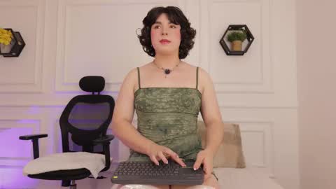 Snapshot of meloddysky chatting on 4, 2, 2026 Meloddy online show from 4, 2, 2026