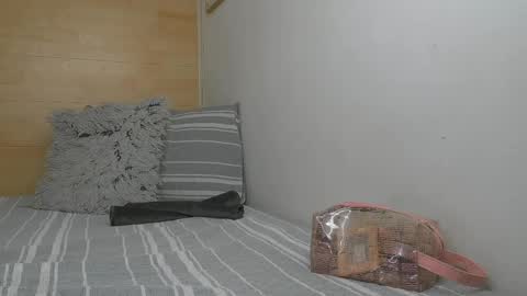 Snapshot of melodi_20 chatting on 24, 4, 2026 Melodi online show from 24, 4, 2026