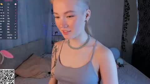 Snapshot of melodievejar chatting on 17, 6, 2026 melodievejar online show from 17, 6, 2026