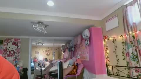 Snapshot of melody69lynn chatting on 17, 12, 2025 Melody Moral Lynn online show from 17, 12, 2025