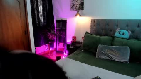 Snapshot of melody_bonnie22 chatting on 4, 3, 2026 Leslie online show from 4, 3, 2026