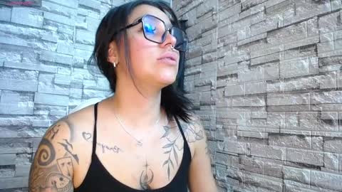 Snapshot of melody_hils chatting on 21, 1, 2025 MELODY HILS online show from 21, 1, 2025