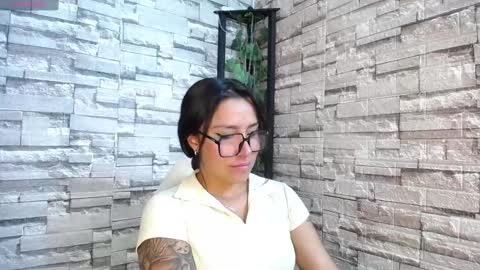 Snapshot of melody_hils chatting on 4, 2, 2025 MELODY HILS online show from 4, 2, 2025