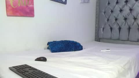 Snapshot of melody_mercy chatting on 12, 12, 2024 melody_mercy online show from 12, 12, 2024