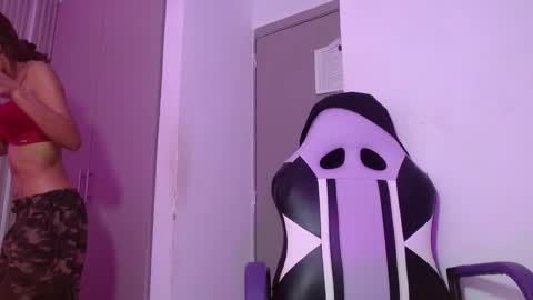 Snapshot of melody_mercy chatting on 11, 1, 2025 melody_mercy online show from 11, 1, 2025