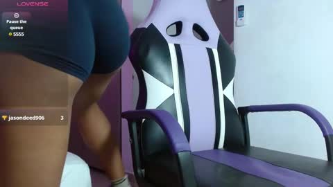 Snapshot of melody_mercy chatting on 28, 1, 2025 melody_mercy online show from 28, 1, 2025