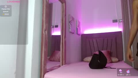 Snapshot of melody_mercy chatting on 7, 2, 2025 melody_mercy online show from 7, 2, 2025