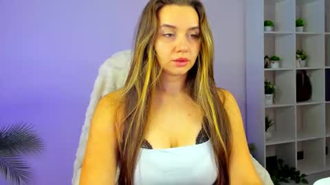 Snapshot of melody_sol chatting on 26, 11, 2025 melody_sol online show from 26, 11, 2025