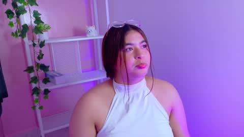 Snapshot of melodycollins__ chatting on 14, 3, 2026 M E L O D Y online show from 14, 3, 2026