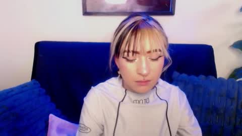 Snapshot of melodygirl2__ chatting on 4, 4, 2026 MELODY online show from 4, 4, 2026