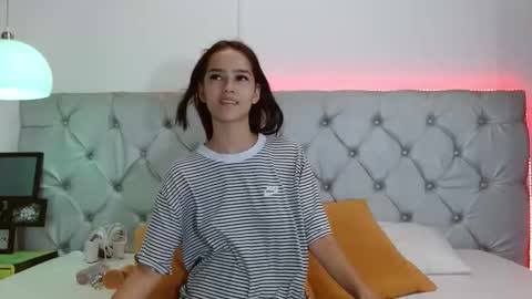 Snapshot of melodymansson chatting on 8, 10, 2025 Luisa Castro online show from 8, 10, 2025