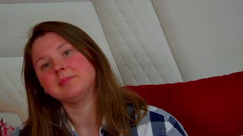 Snapshot of melodymoores chatting on 6, 4, 2026 Melody online show from 6, 4, 2026