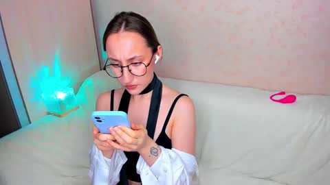 Kaylie online show from 20, 11, 2025