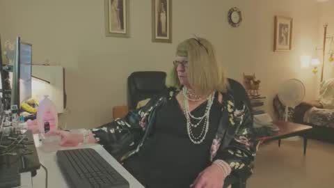 Melody online show from 8, 11, 2025