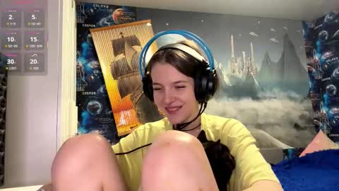 Hi Im Aria 18 years old online show from 14, 12, 2025