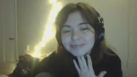 Snapshot of melted_l chatting on 8, 12, 2024 krinzhulya online show from 8, 12, 2024