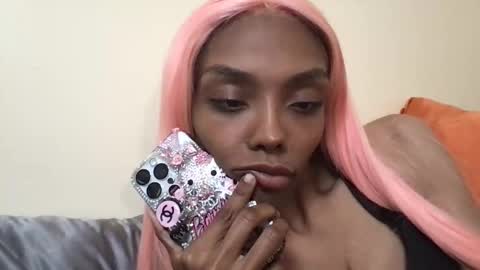 Snapshot of meltingchoco1ate chatting on 23, 4, 2026 Vanessa online show from 23, 4, 2026