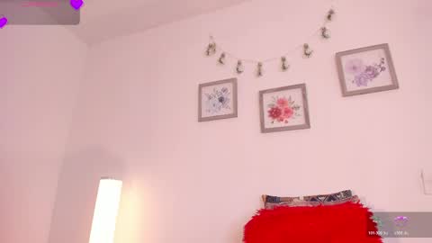 Snapshot of mely_rosee chatting on 28, 4, 2026 online show from 28, 4, 2026