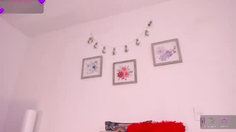 Snapshot of mely_rosee chatting on 27, 5, 2026 online show from 27, 5, 2026