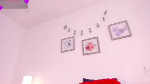 Snapshot of mely_rosee chatting on 1, 6, 2026 online show from 1, 6, 2026
