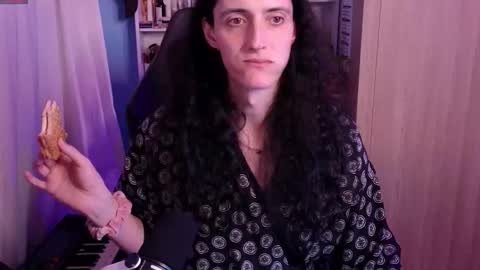 Snapshot of memisecrets chatting on 25, 3, 2026 Megumi Aina online show from 25, 3, 2026