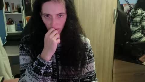 Snapshot of memisecrets chatting on 14, 4, 2026 Megumi Aina online show from 14, 4, 2026