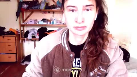 Snapshot of memorningdew chatting on 26, 4, 2026 Yummygirl online show from 26, 4, 2026