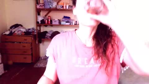 Snapshot of memorningdew chatting on 7, 6, 2026 Yummygirl online show from 7, 6, 2026