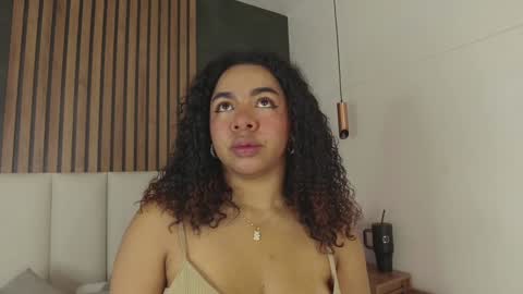 Snapshot of memphiswilliams chatting on 5, 2, 2025 Memphis Williams online show from 5, 2, 2025