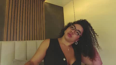 Snapshot of memphiswilliams chatting on 26, 2, 2025 Memphis Williams online show from 26, 2, 2025