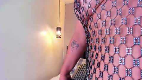 Snapshot of memphiswilliams chatting on 13, 11, 2025 Memphis Williams online show from 13, 11, 2025