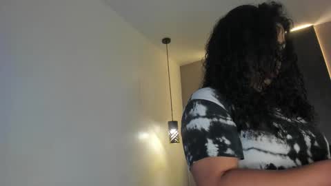 Snapshot of memphiswilliams chatting on 19, 11, 2025 Memphis Williams online show from 19, 11, 2025