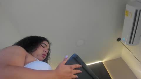 Snapshot of memphiswilliams chatting on 20, 11, 2025 Memphis Williams online show from 20, 11, 2025