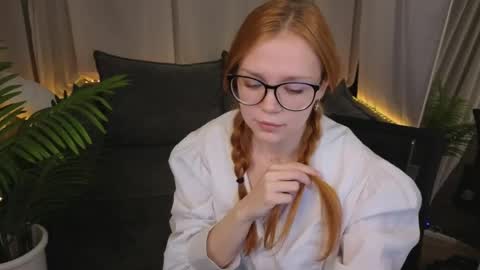 memymee_ online show from 8, 6, 2026