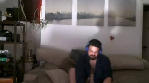 Snapshot of menace2dennis chatting on 19, 6, 2026 Dennis2Menace online show from 19, 6, 2026
