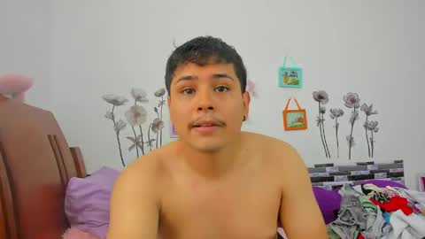 Snapshot of menesesyoryi1 chatting on 26, 4, 2026 Yuta fuck online show from 26, 4, 2026