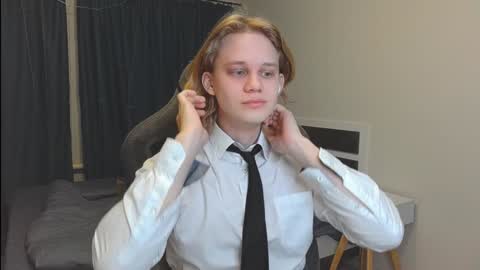 Snapshot of meow_mickey chatting on 3, 12, 2024 Mickey online show from 3, 12, 2024