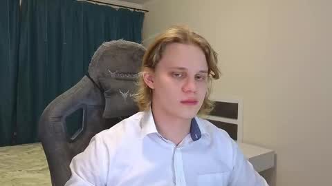 Snapshot of meow_mickey chatting on 20, 2, 2025 Mickey online show from 20, 2, 2025