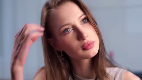Snapshot of meowgarita chatting on 17, 7, 2026 I am Ai online show from 17, 7, 2026