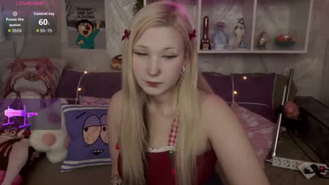 Snapshot of meowkakitty chatting on 12, 1, 2026 MeowkaKitty online show from 12, 1, 2026