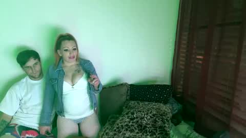 Snapshot of meowzers777 chatting on 15, 12, 2024 meowzers777 online show from 15, 12, 2024