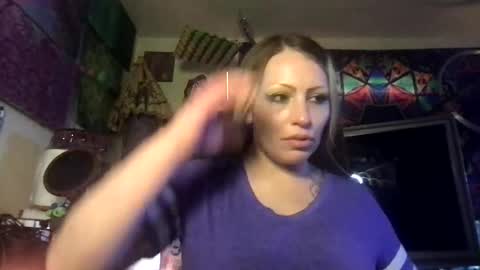 meowzers777 online show from 10, 7, 2026