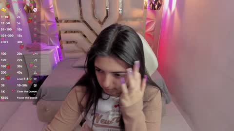 Snapshot of meraki_fraise chatting on 22, 1, 2025 online show from 22, 1, 2025