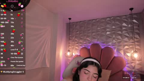 Snapshot of meraki_fraise chatting on 4, 2, 2025 online show from 4, 2, 2025