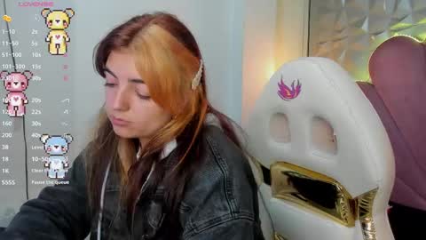 Snapshot of meraki_fraise chatting on 7, 3, 2025 online show from 7, 3, 2025