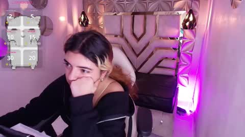 Snapshot of meraki_fraise chatting on 14, 9, 2025 online show from 14, 9, 2025