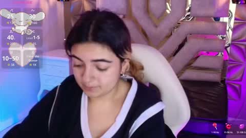 Snapshot of meraki_fraise chatting on 12, 11, 2025 online show from 12, 11, 2025